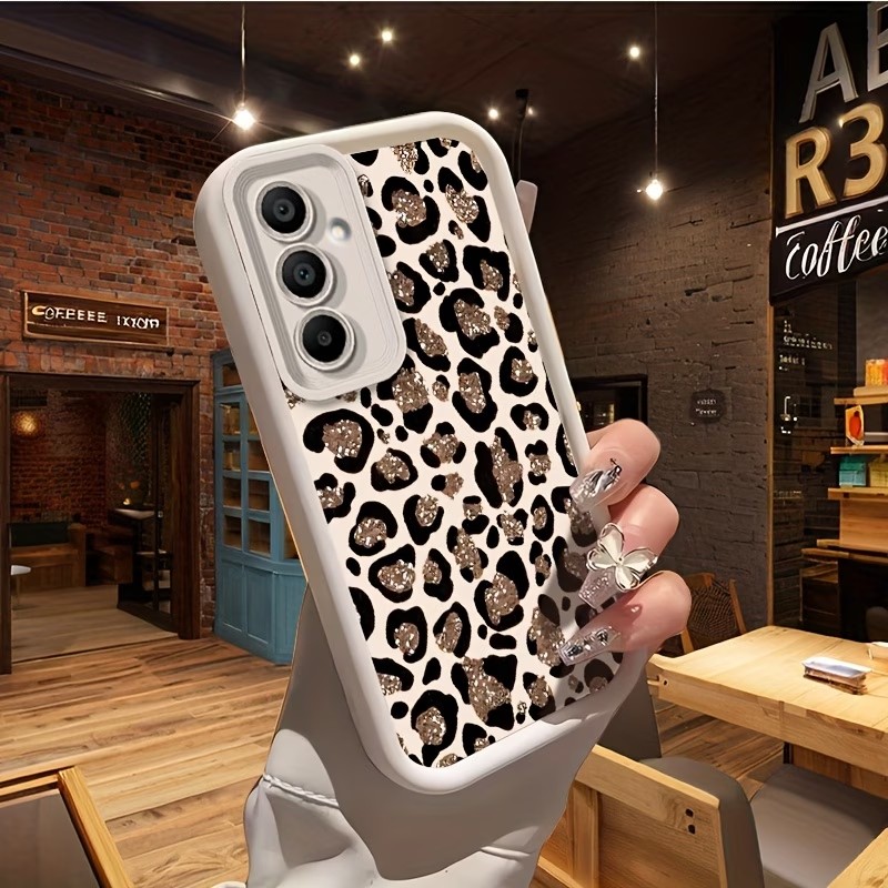 Leopar Desenli Yumuşak Silikon - Samsung Galaxy S24 incelemesi ve fiyatı